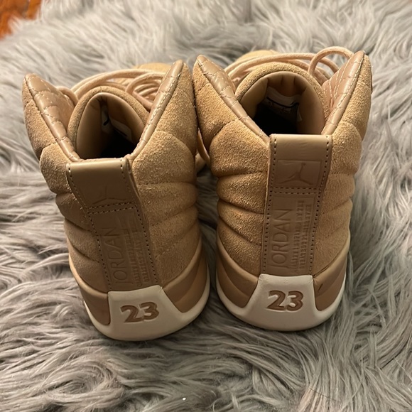 Jordan 12’s Vachetta tan - Picture 3 of 5